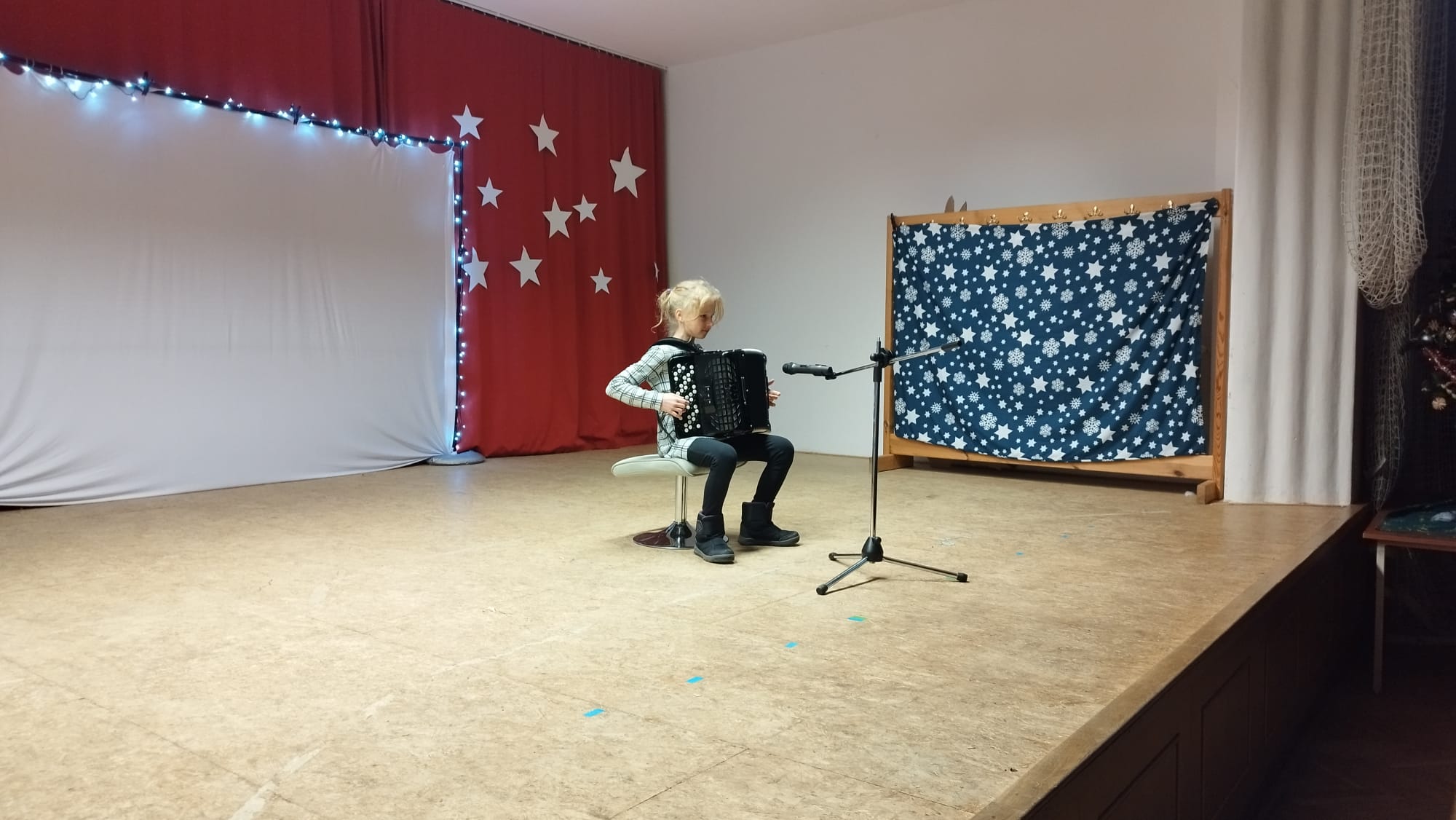 WhatsApp Image 2025-12-17 at 18.33.04 (1)